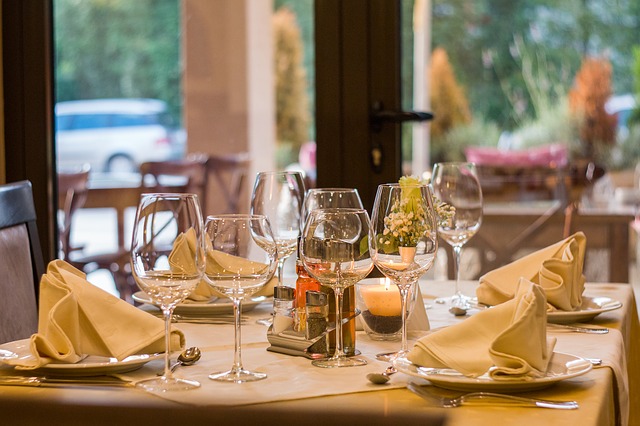 restaurace.jpg